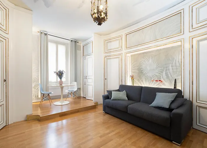 Homemi Sant\'Ambrogio Apartment